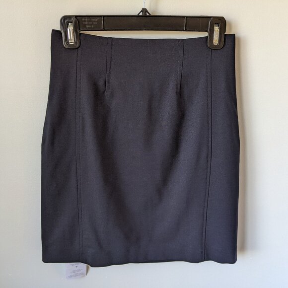 MM LaFleur Crosby Skirt in navy washable wool, size 4 NWT - Picture 1 of 4